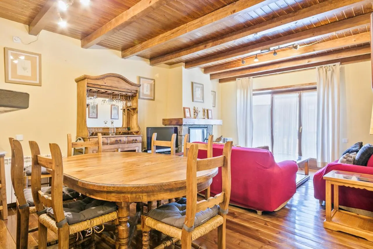Apartment Baqueira Apartamentos Cota 1700 A Pie De Pistas Baqueira Beret